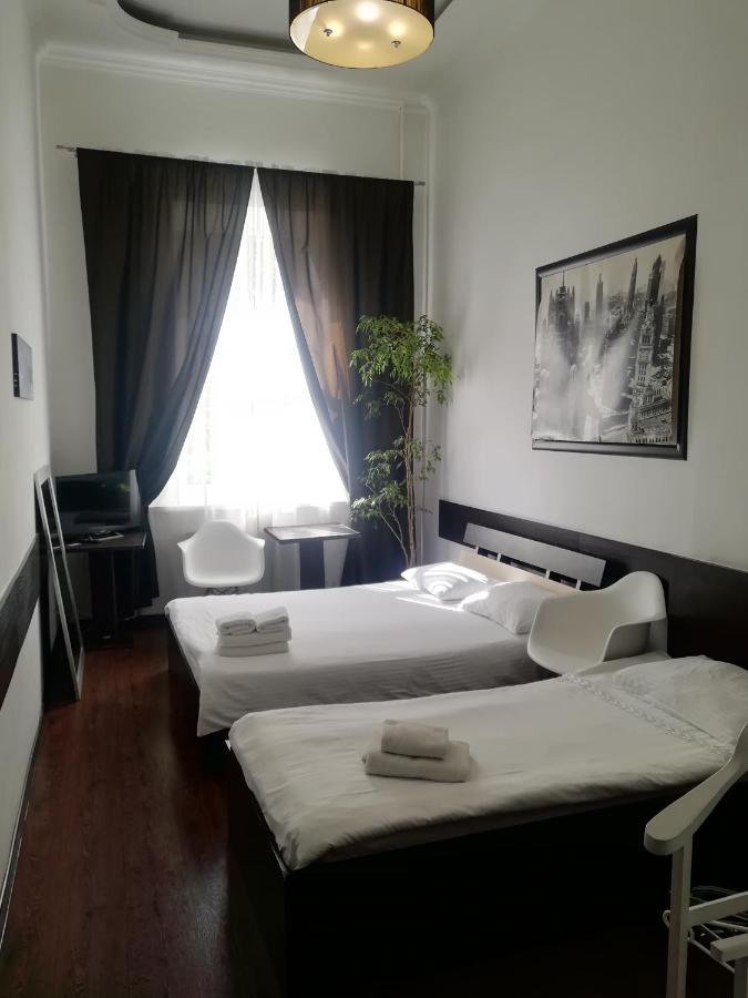 Hotel Reno On Deribasovskaya Odessa Esterno foto